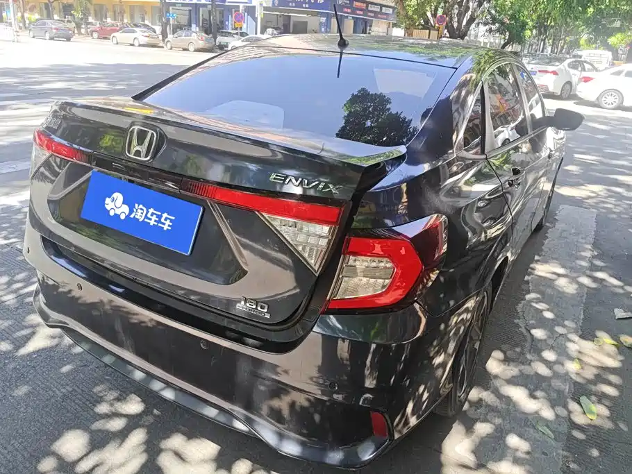 Honda Envix — фото 2