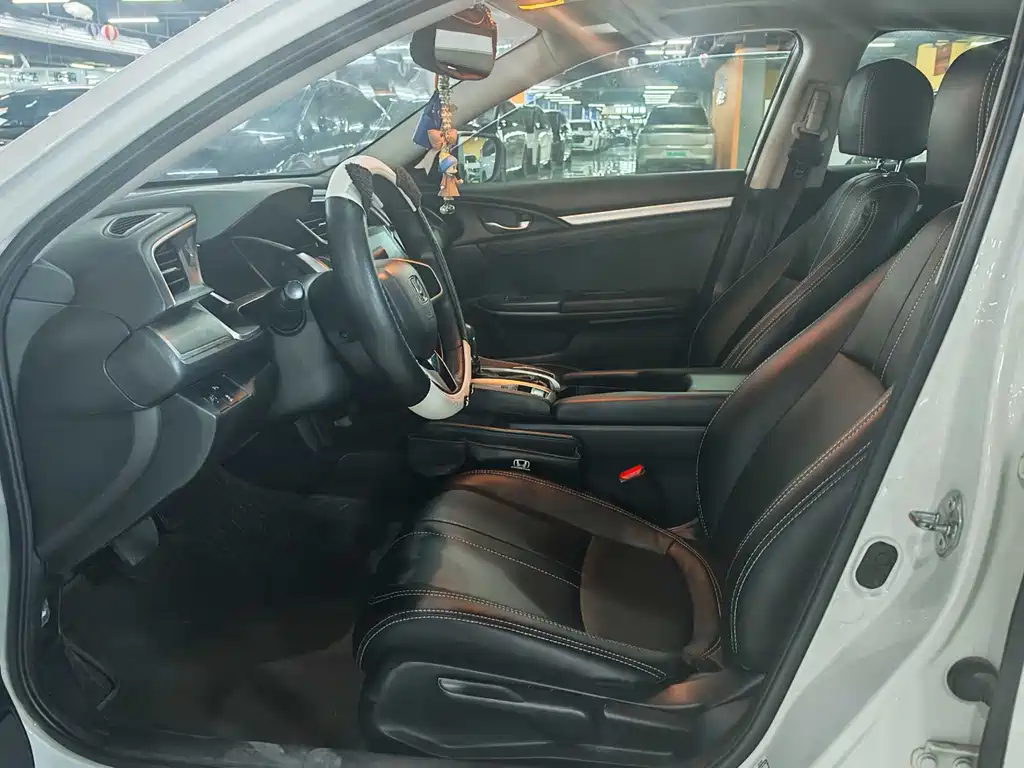 Honda Civic — фото 4