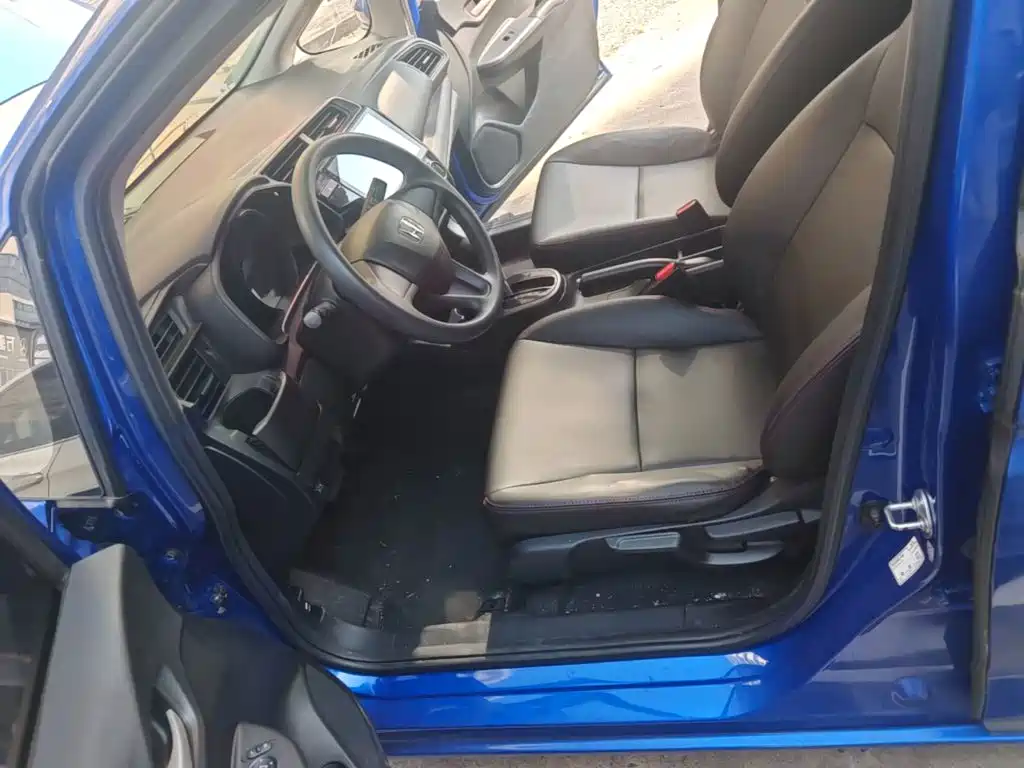 Honda Fit — фото 15