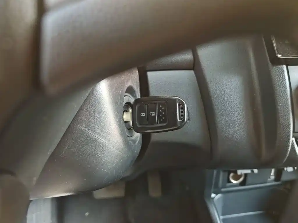 Honda Fit — фото 9