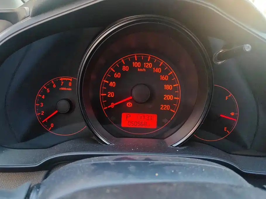 Honda Fit — фото 14