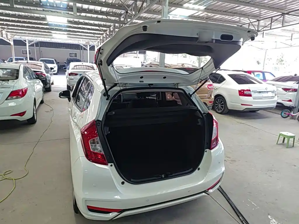 Honda Fit — фото 19