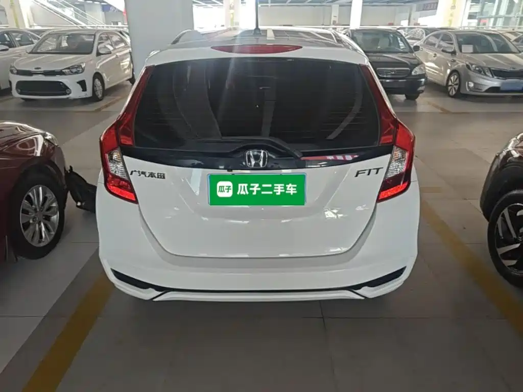 Honda Fit — фото 6