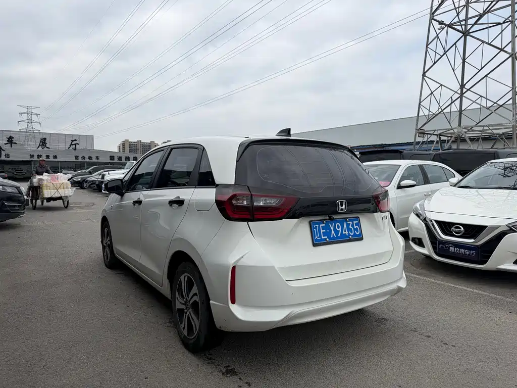 Honda Fit — фото 4
