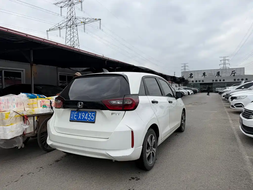 Honda Fit — фото 6
