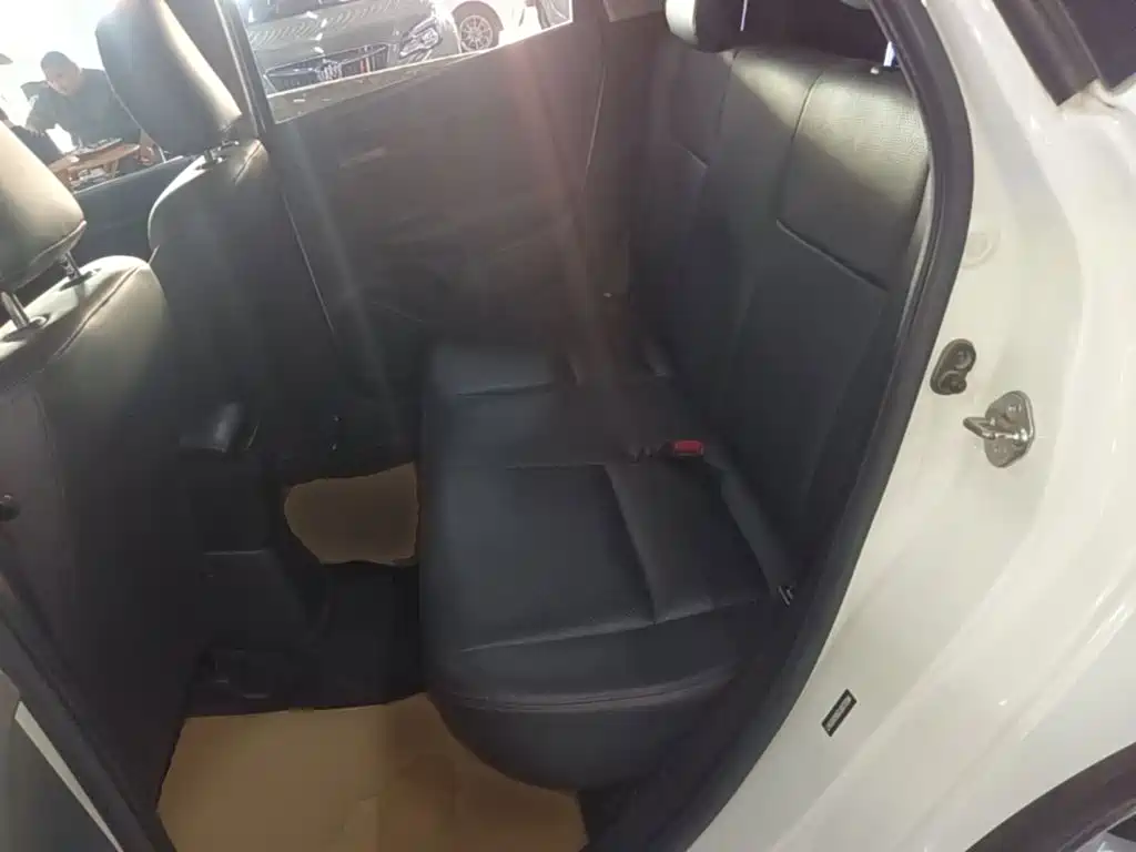 Honda Fit — фото 17