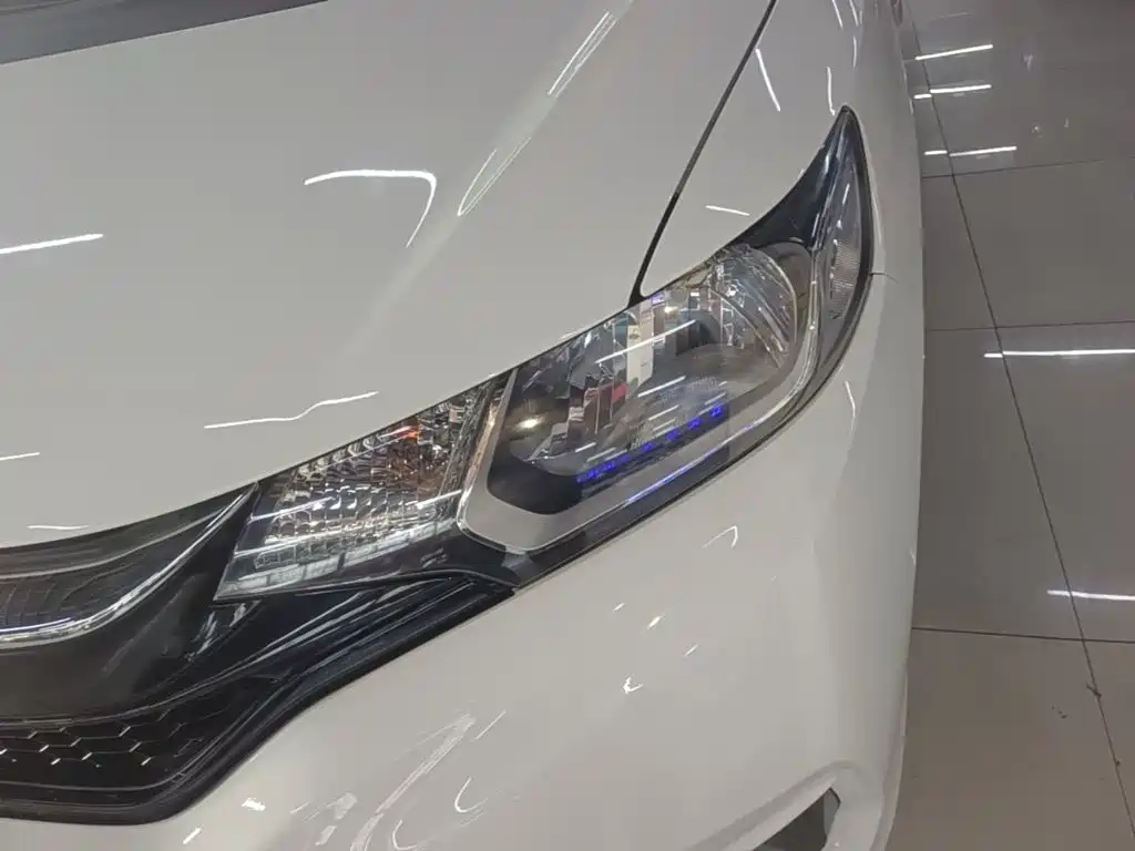 Honda Fit — фото 24