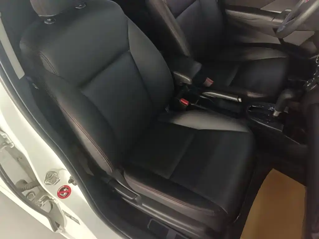 Honda Fit — фото 25