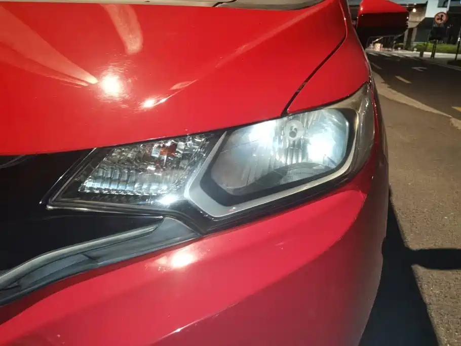 Honda Fit — фото 5