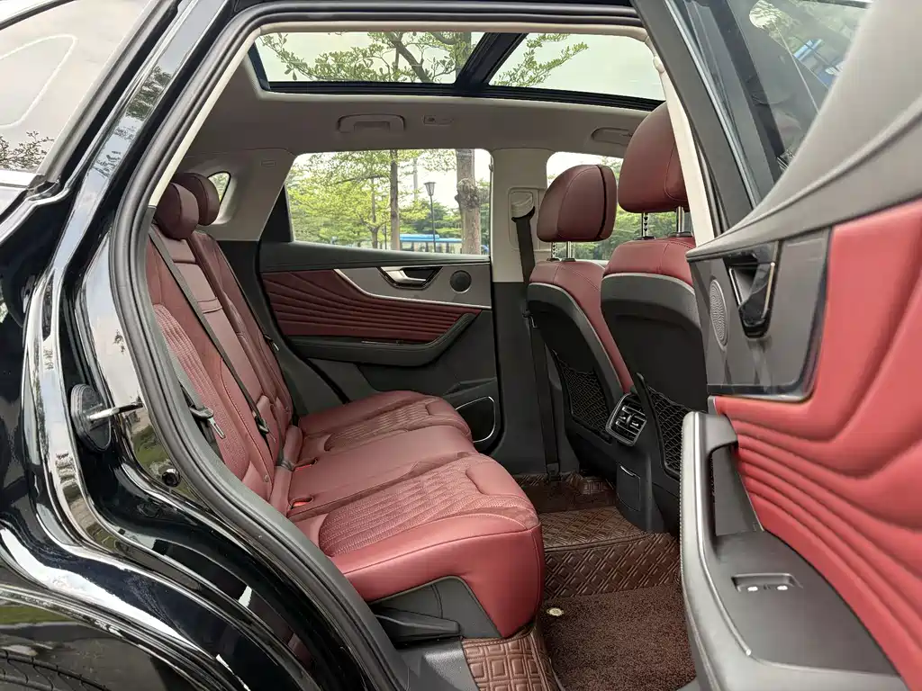 Hongqi Hongqi HS5 — фото 22