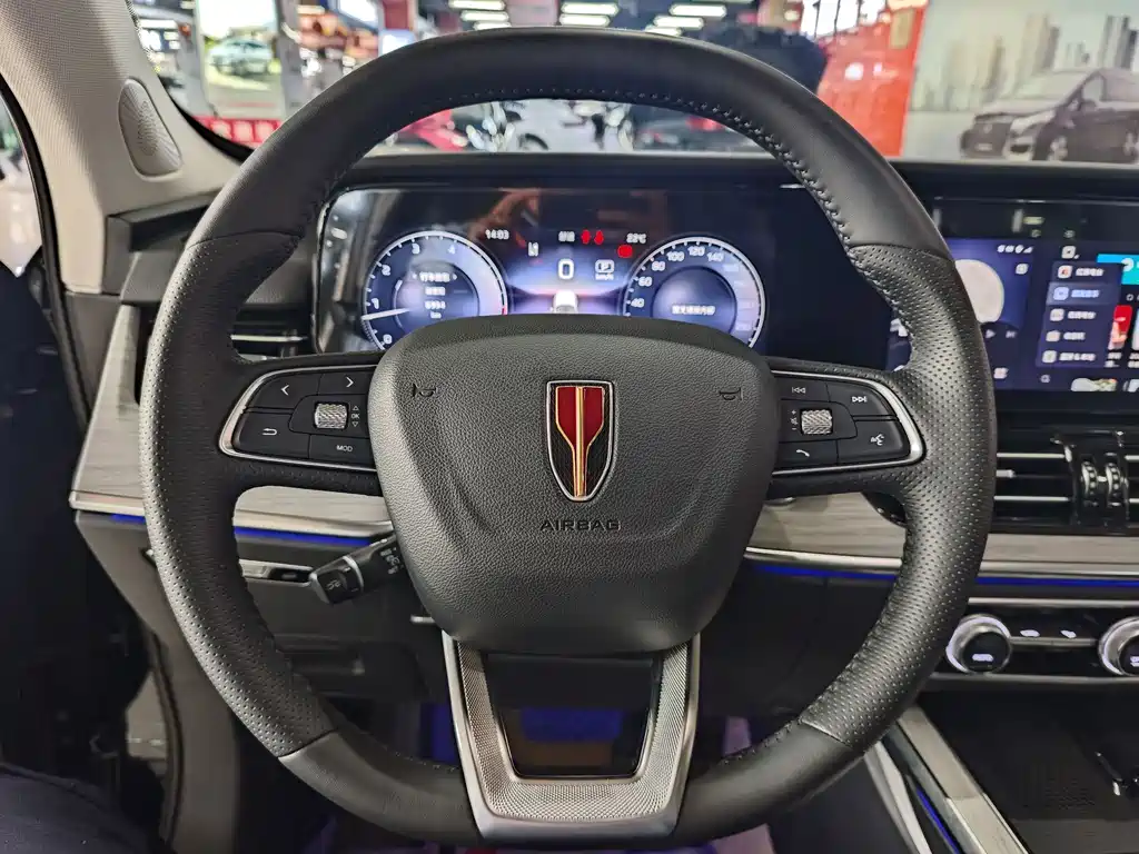 Hongqi Hongqi HS5 — фото 4