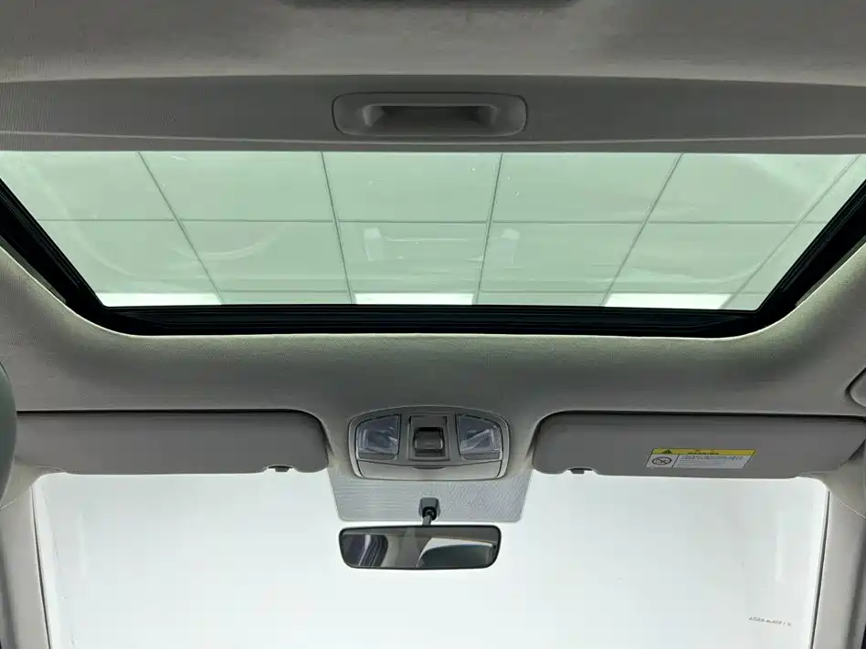 Hyundai ix35 — фото 15