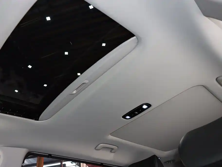 Hyundai Custo — фото 17