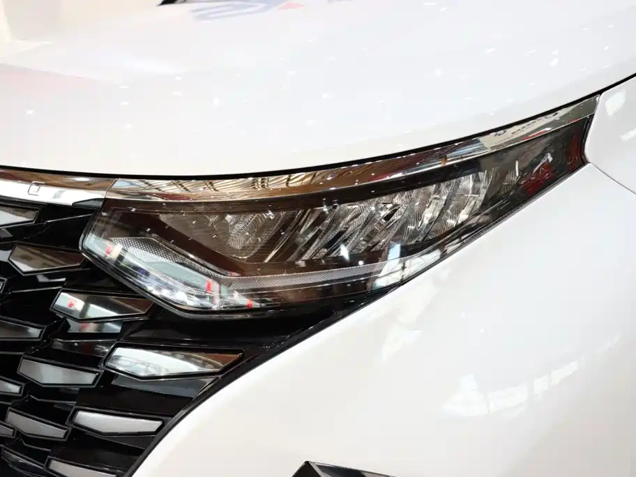 Hyundai Custo — фото 7