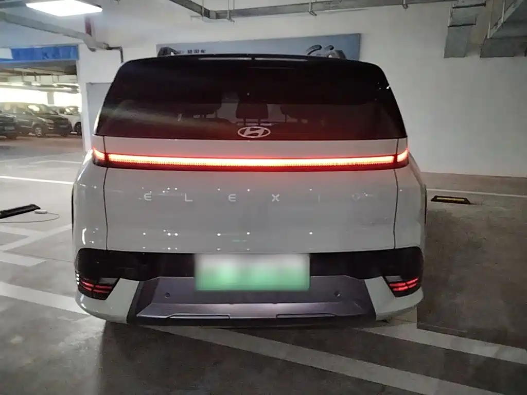 Hyundai EO — фото 6
