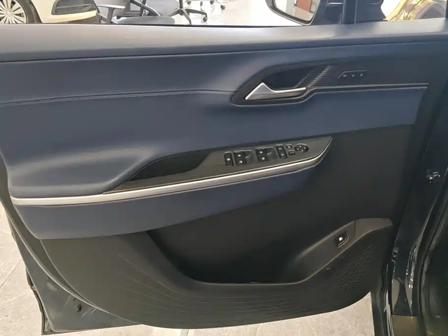 Hyundai Custo — фото 7