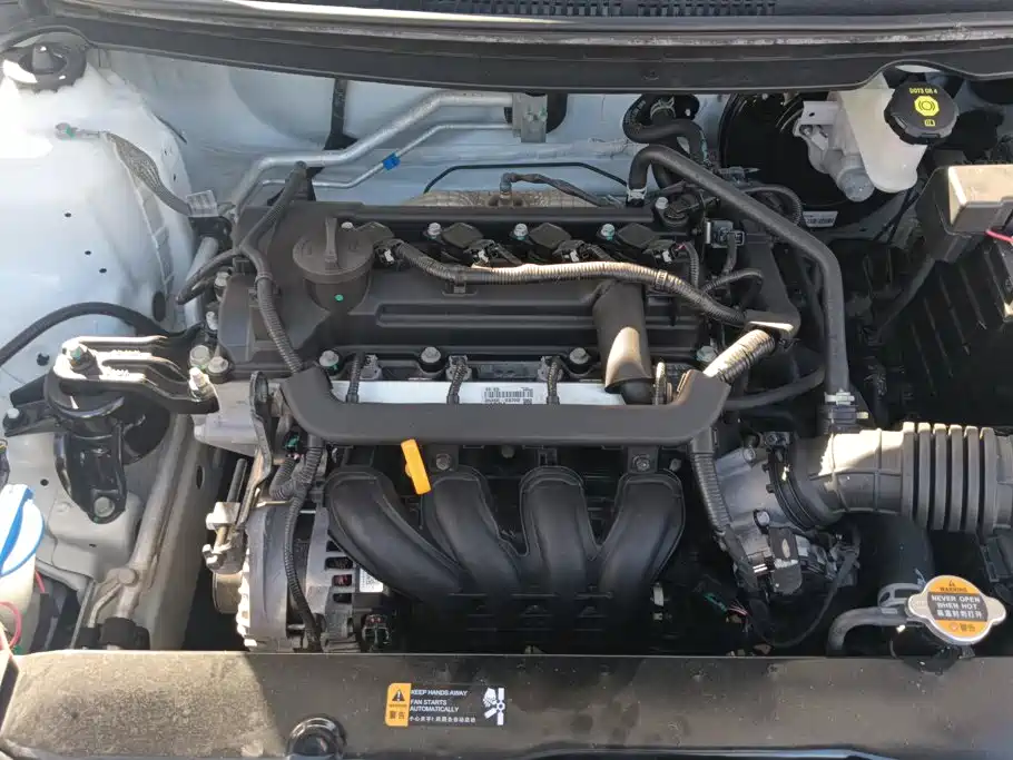 Hyundai Verna — фото 10