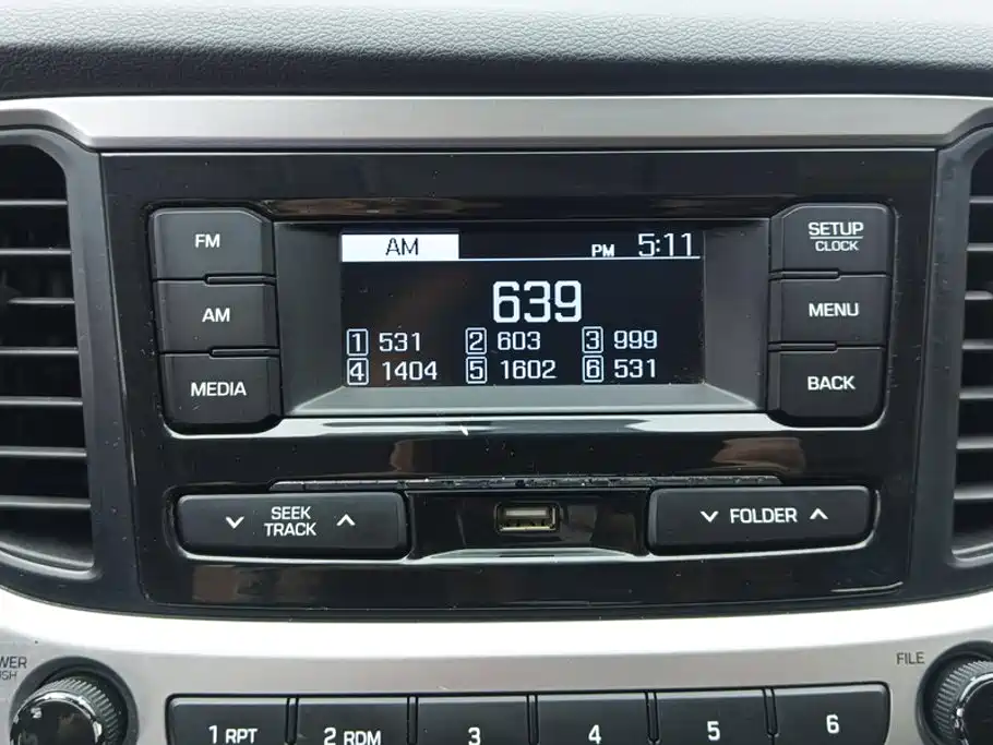 Hyundai Verna — фото 13