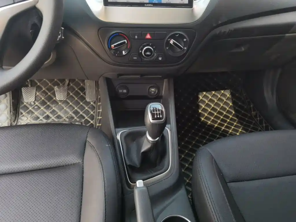 Hyundai Verna — фото 14