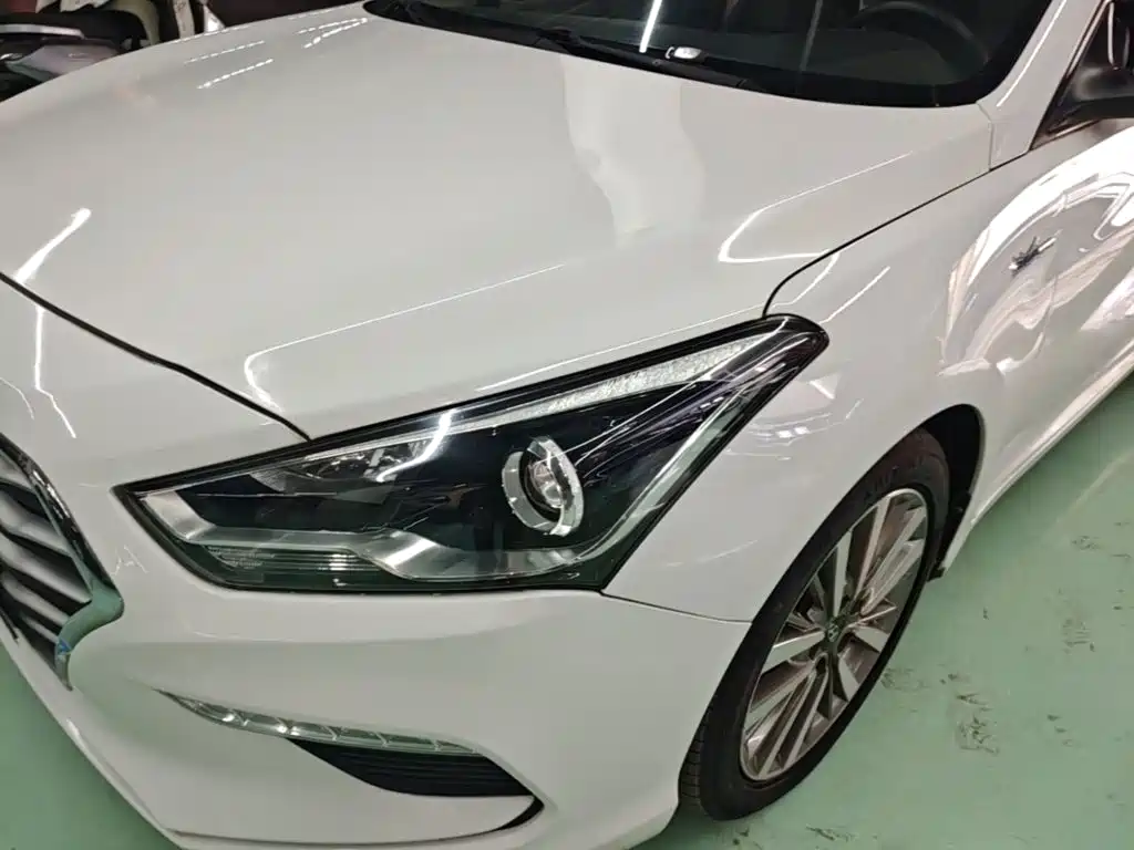 Hyundai Mistra — фото 24