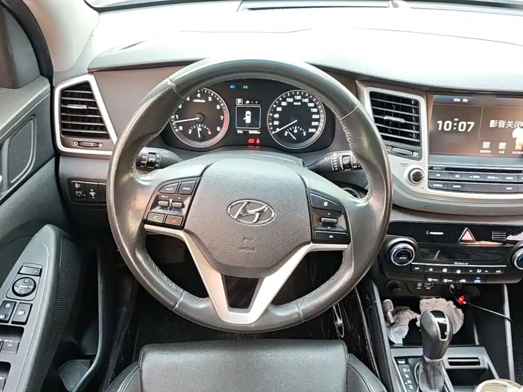 Hyundai Tucson — фото 11