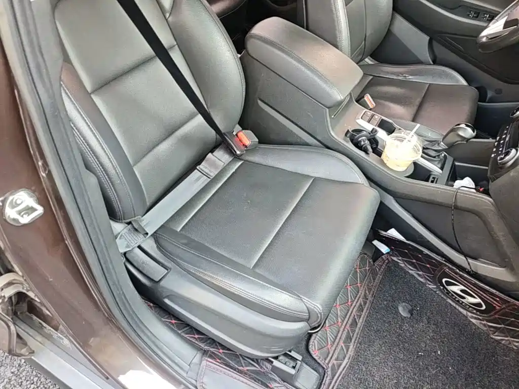 Hyundai Tucson — фото 25