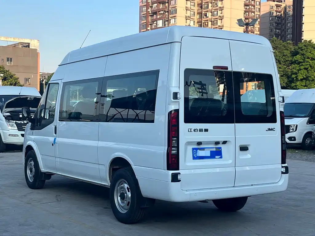 JMC JMC Fushun — фото 6
