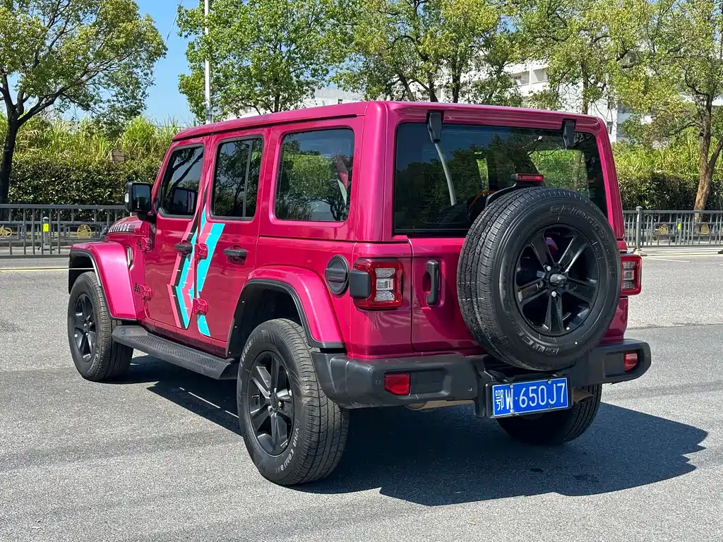 Jeep Wrangler — фото 3