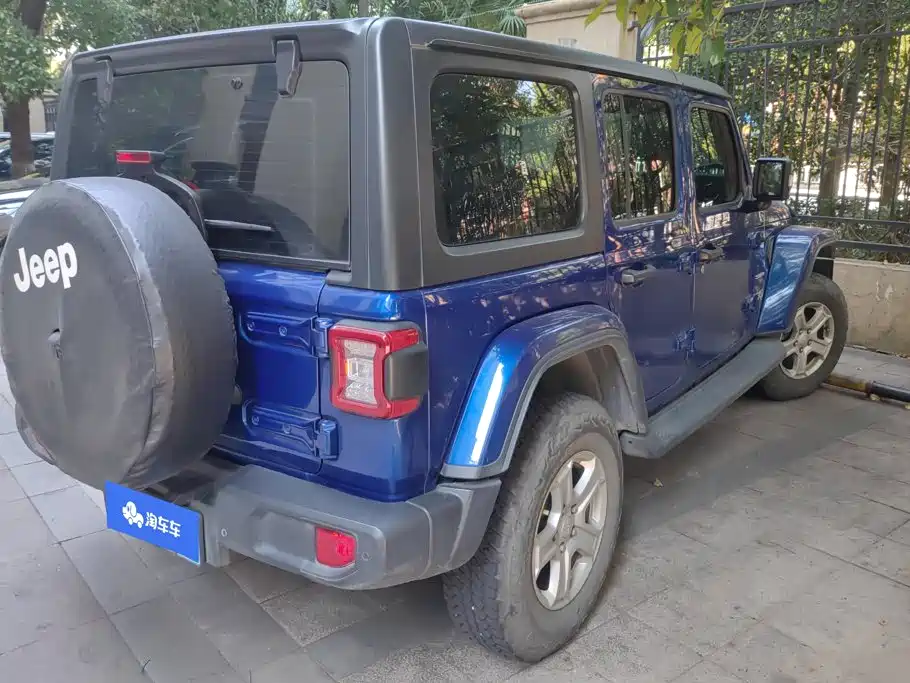Jeep Wrangler — фото 3