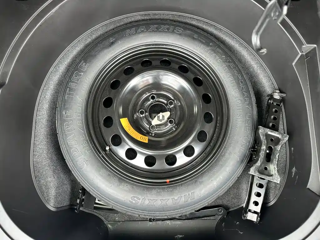 Jeep Cherokee — фото 20