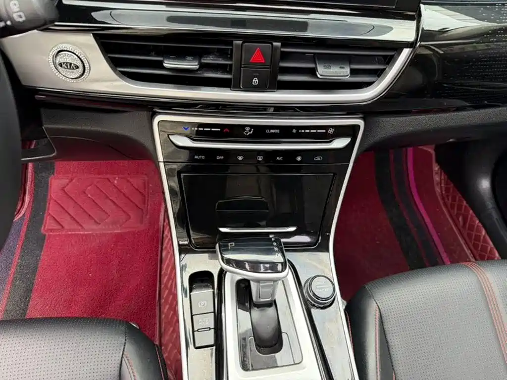 Kia KX3 — фото 10