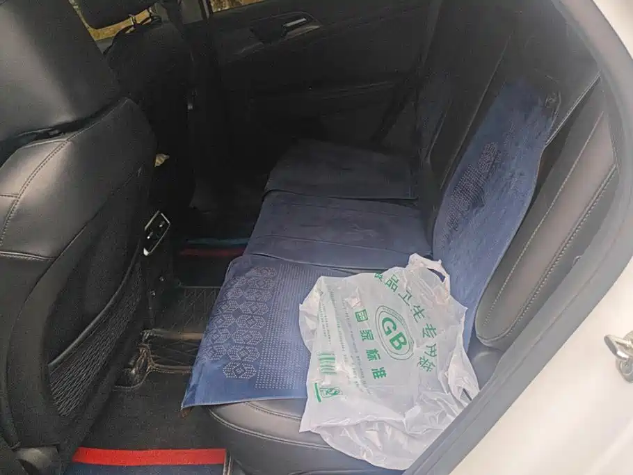 Kia Sportage — фото 11