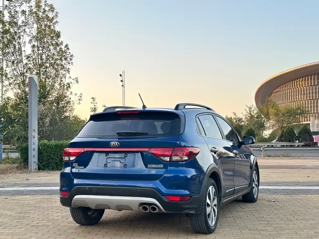 Kia KX Cross — фото 4