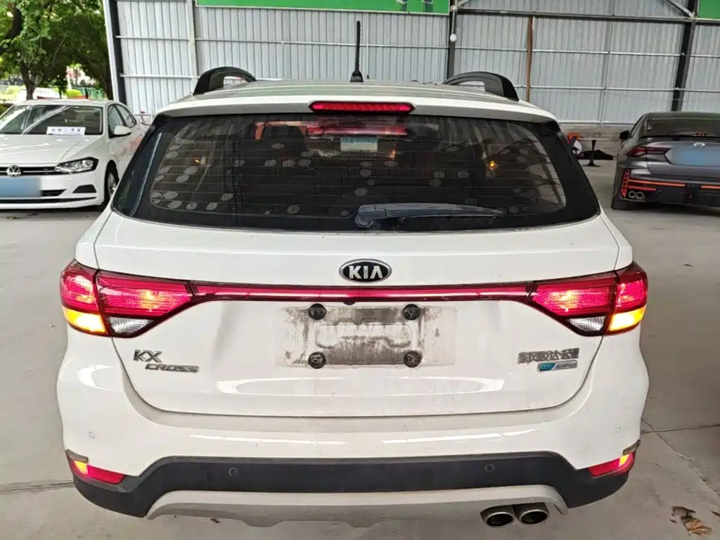 Kia KX Cross — фото 6