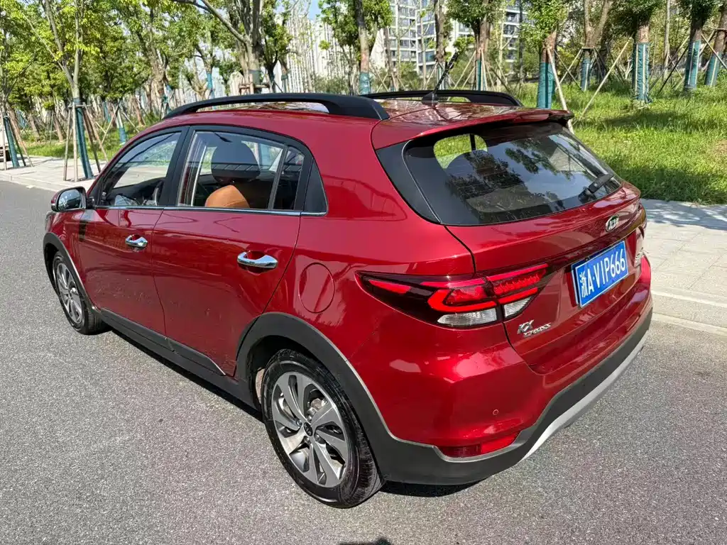 Kia KX Cross — фото 4