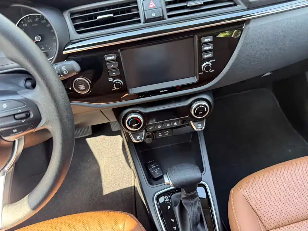 Kia KX Cross — фото 9