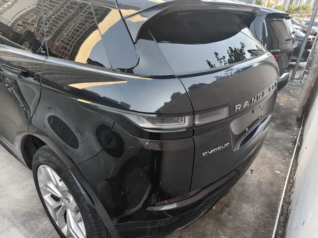 Land Rover Evoque — фото 7