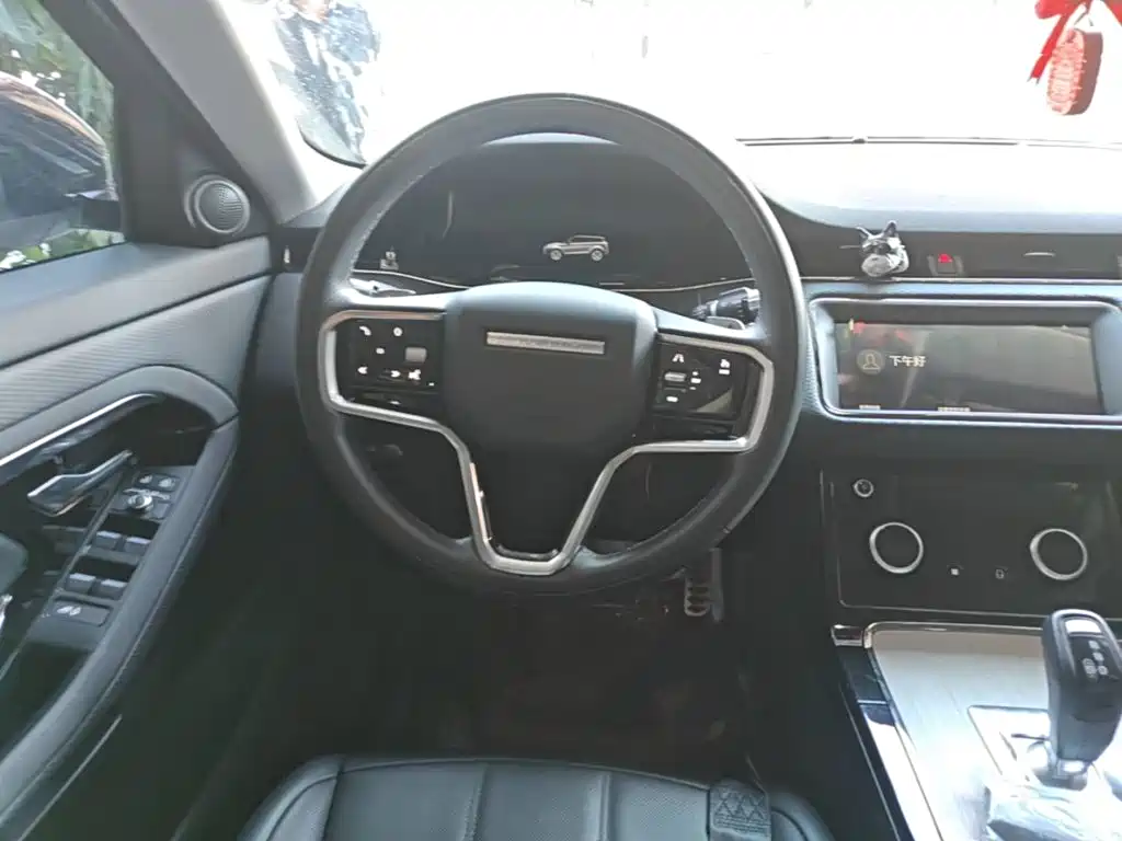 Land Rover Evoque — фото 11