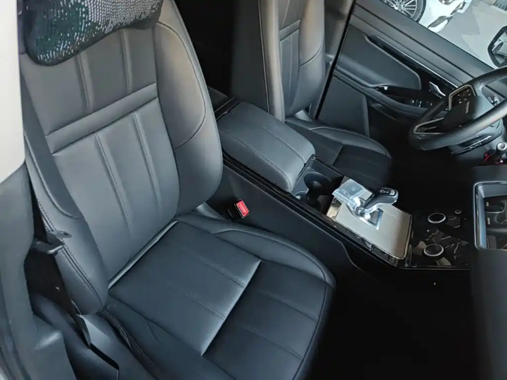 Land Rover Evoque — фото 25