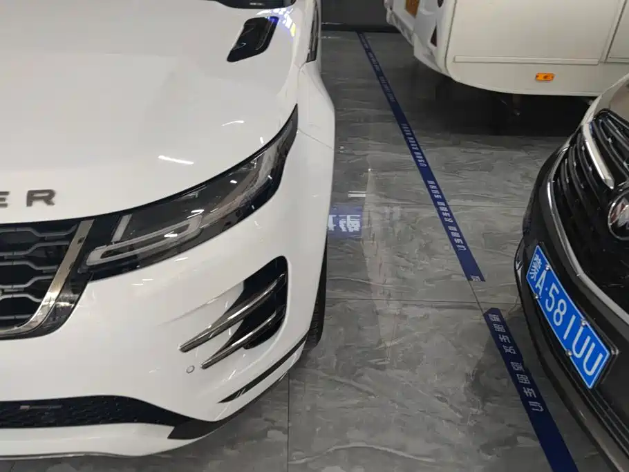 Land Rover Evoque — фото 5