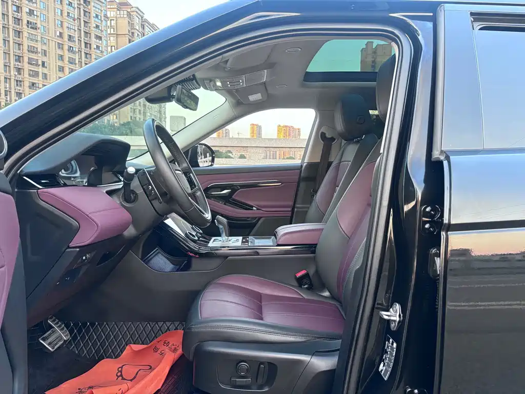 Land Rover Evoque — фото 4