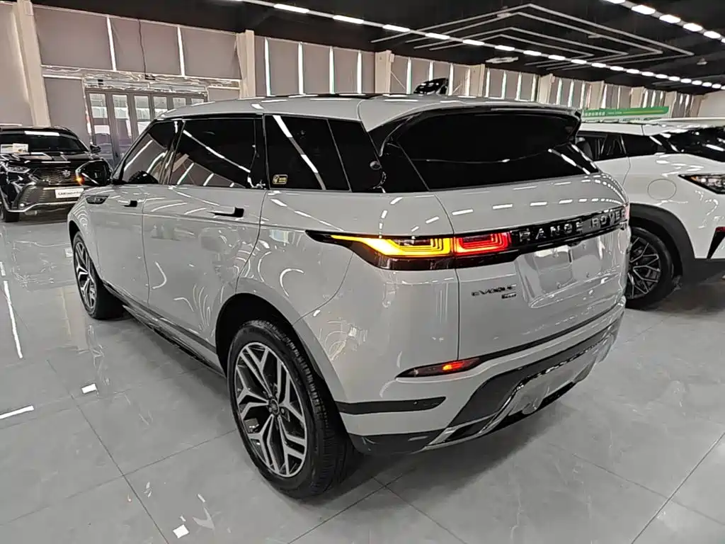 Land Rover Evoque — фото 5