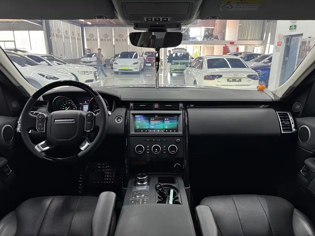 Land Rover Discovery — фото 11