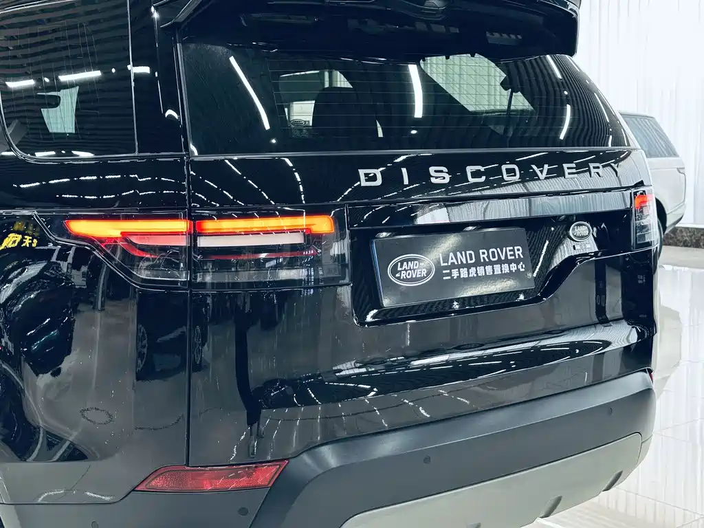 Land Rover Discovery — фото 11