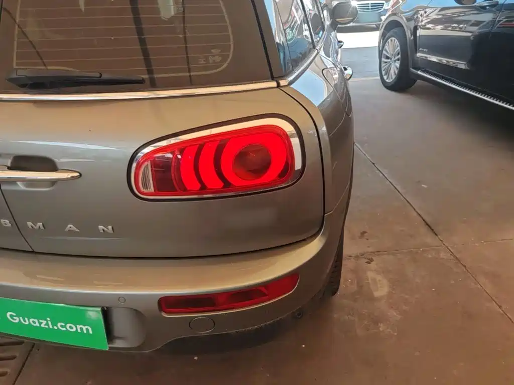 MINI Mini Clubman — фото 8