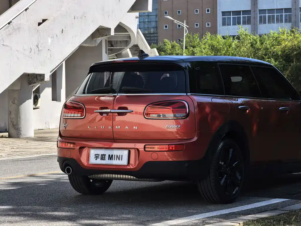 MINI Mini Clubman — фото 3
