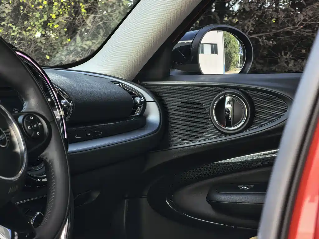 MINI Mini Clubman — фото 9