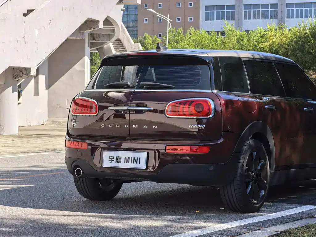 MINI Mini Clubman — фото 2
