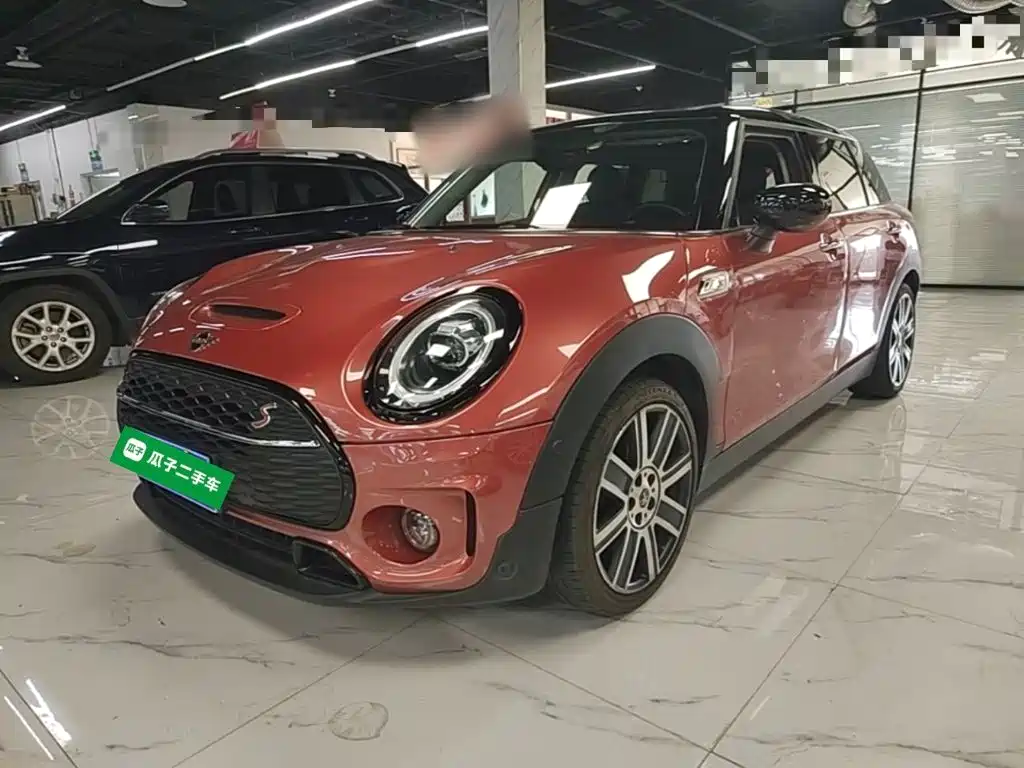 MINI Mini Clubman — фото 2
