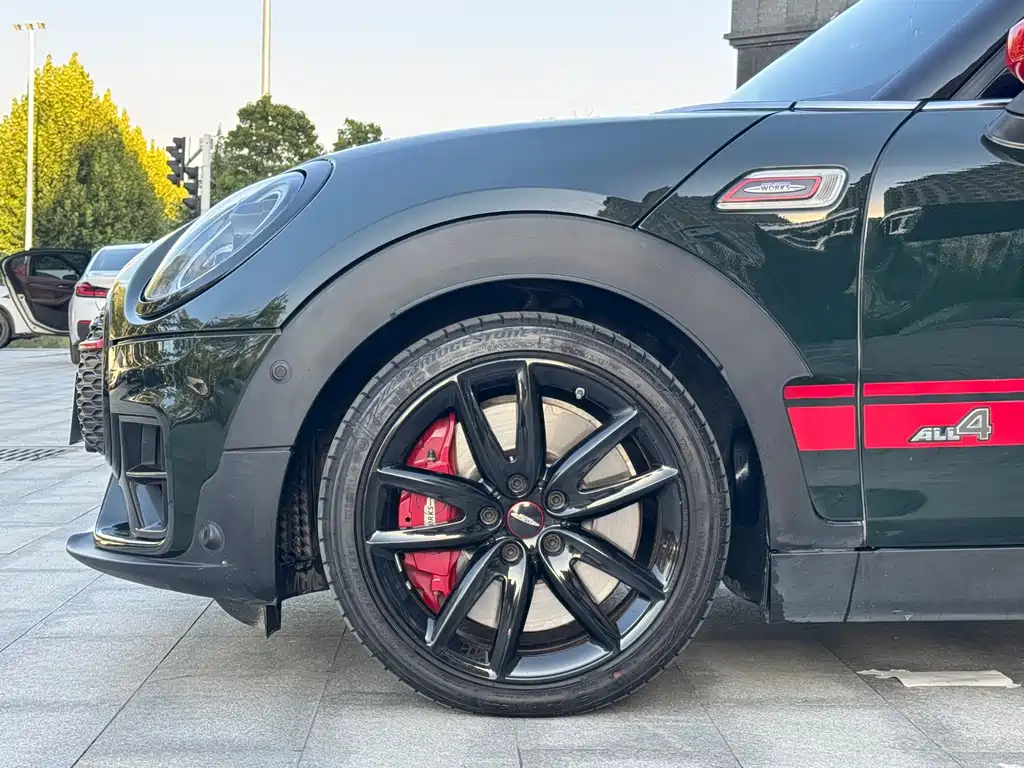 MINI Mini JCW Clubman — фото 6